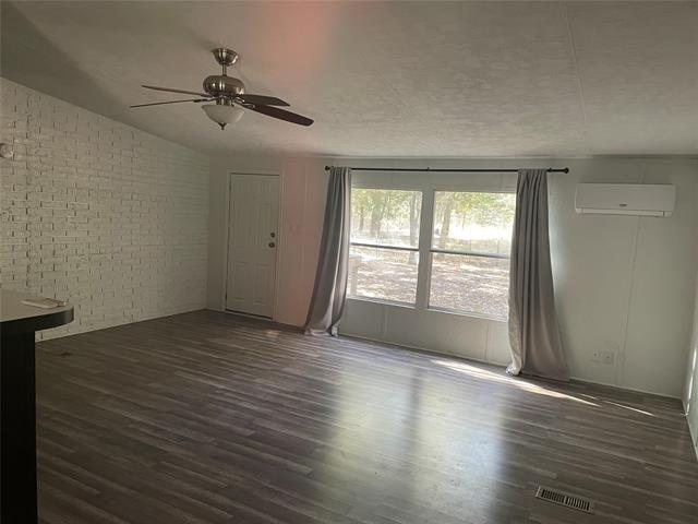 Photo - 1395 Blackjack Rd