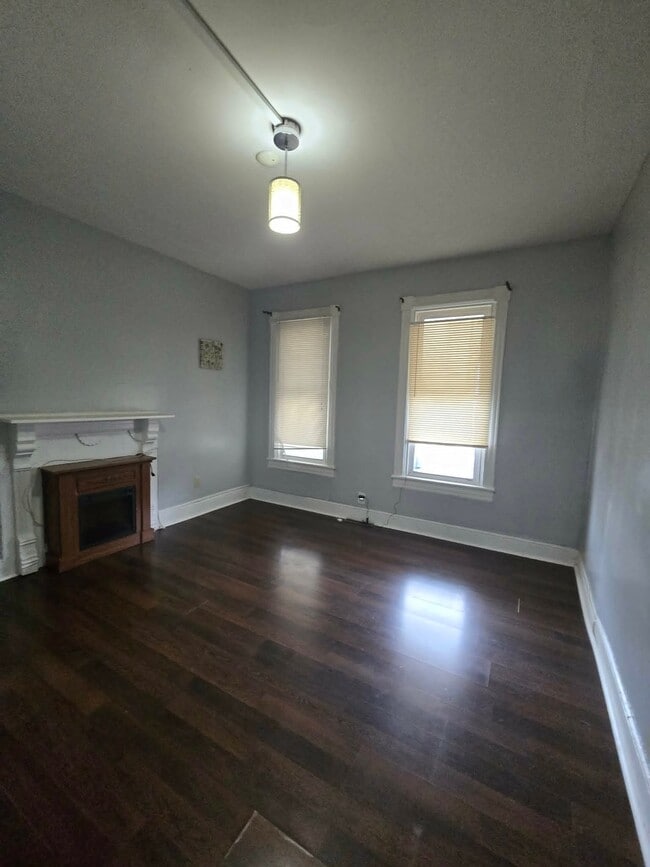 Photo - 1609 Foster Ave Unidad 1
