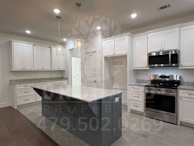 Photo - Bella Vista Single-Family Home- 3 Bed/ 2 Bath w/Hobby Room- Stunning Denver Plan