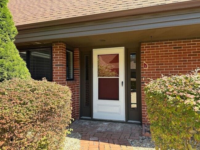 Building Photo - 11 Montoya Dr Rental