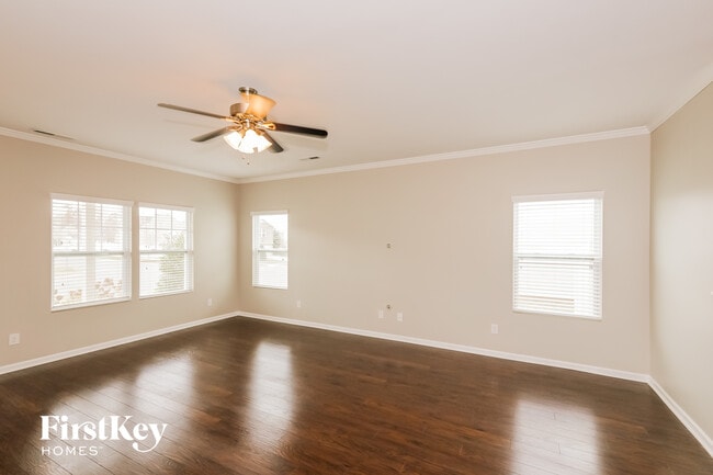 Photo - 2618 Spring Breeze Way