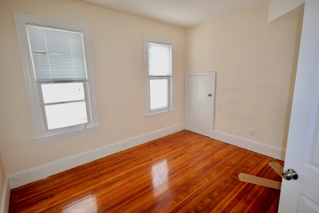 Photo - 299 Lexington St Condo Unit 3