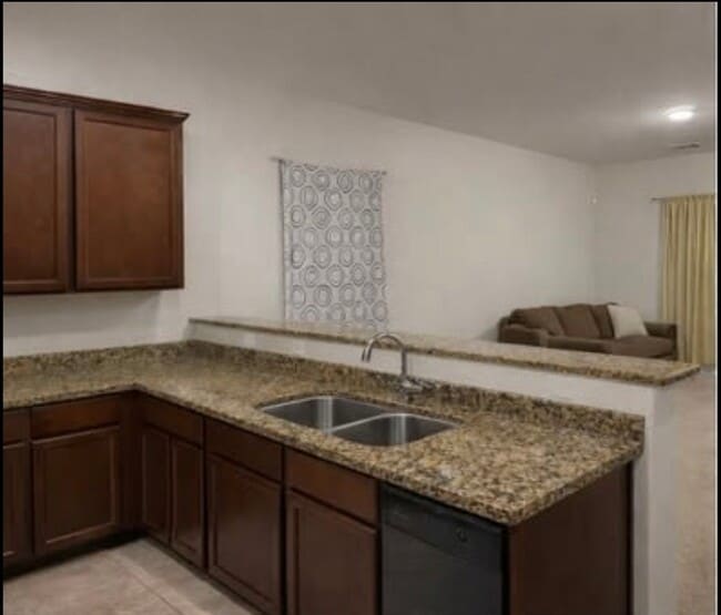 Photo - 25143 W Maldonado Dr