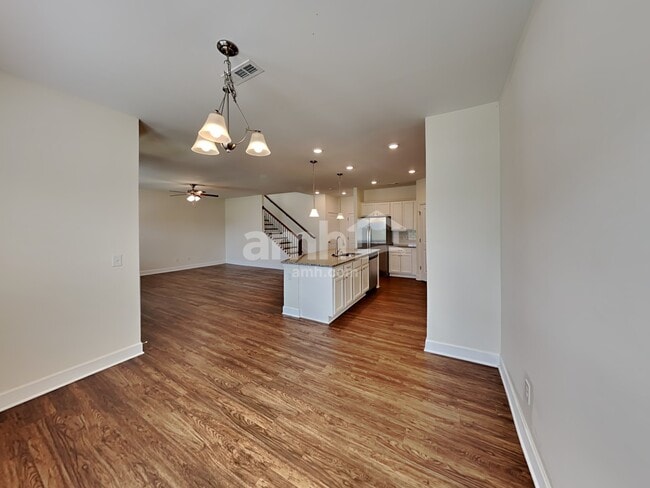 Photo - 5063 Trailwater Dr