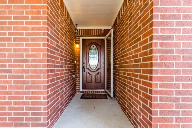 Photo - 2834 Trinity Glen Ln