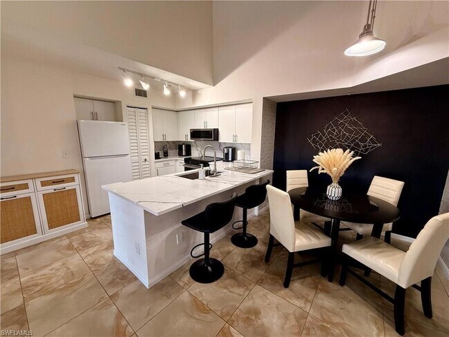 Photo - 1265 Wildwood Lakes Blvd