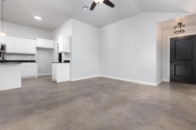 Photo - 13328 Springcreek Dr