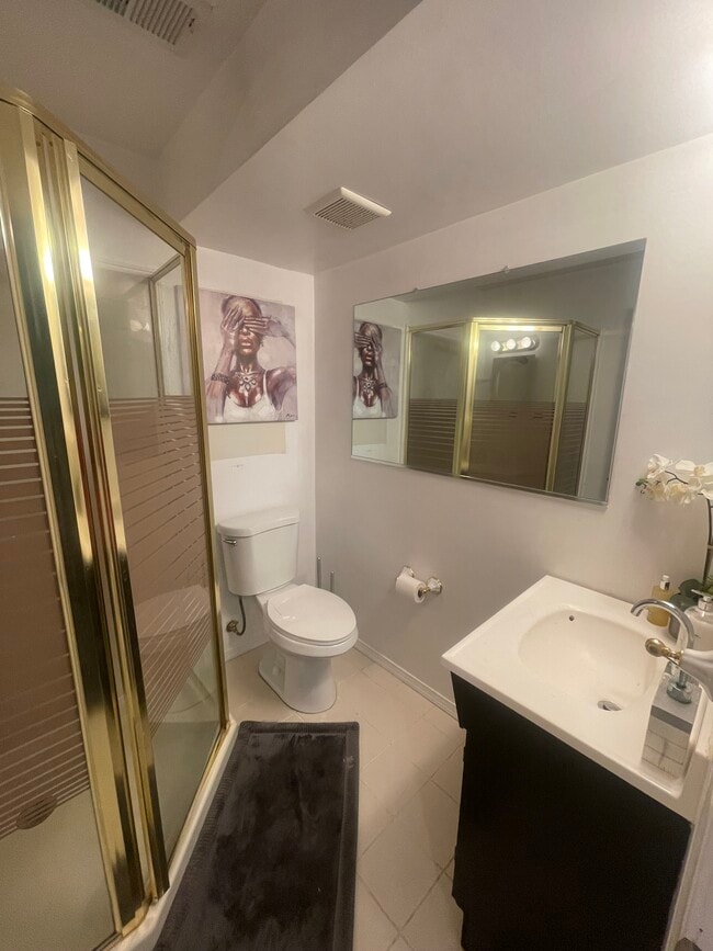 Photo - 19512 Taverney Dr