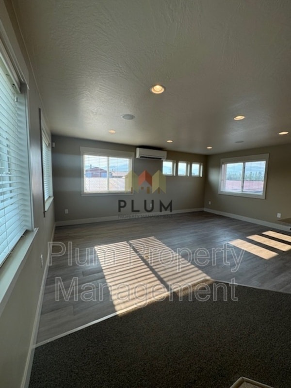 Photo - 3645 Clark Fork Way