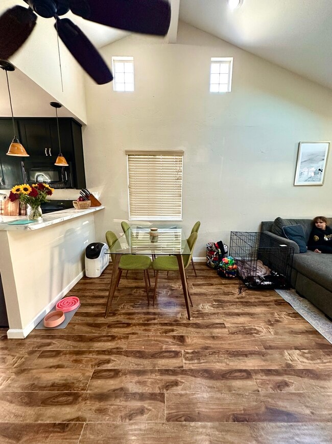 Photo - 2101 Sunset Ave