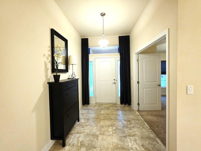 Photo - 1102 Laconia St