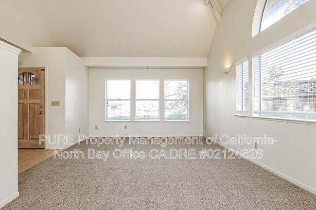 Photo - 1336 Jennings Park Way