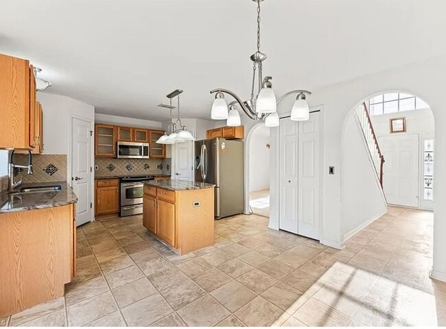 Photo - 312 Lenz Ave