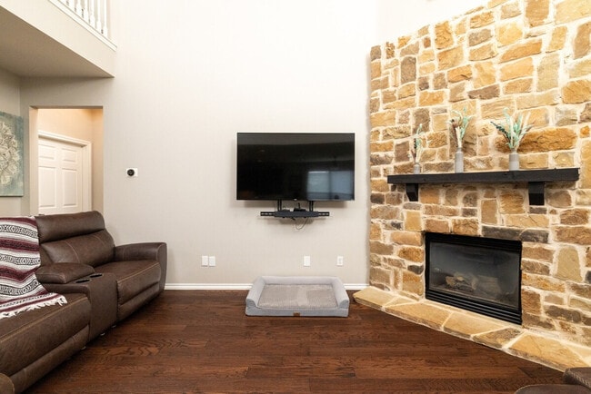 Photo - 8733 Shadow Trace Dr Unit SI ID1575043P