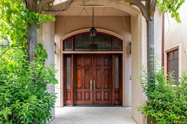 Photo - Amazing home, with incomparable views and privacy, but close in convenience!