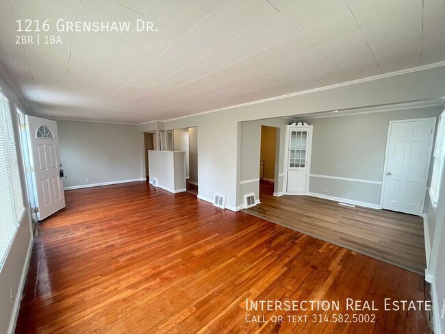 Photo - 1216 Grenshaw Dr