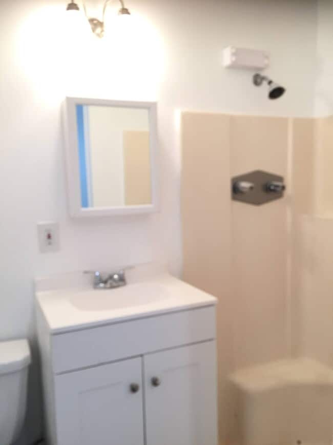 Photo - 640 N Fuller Ave Unit Guest House