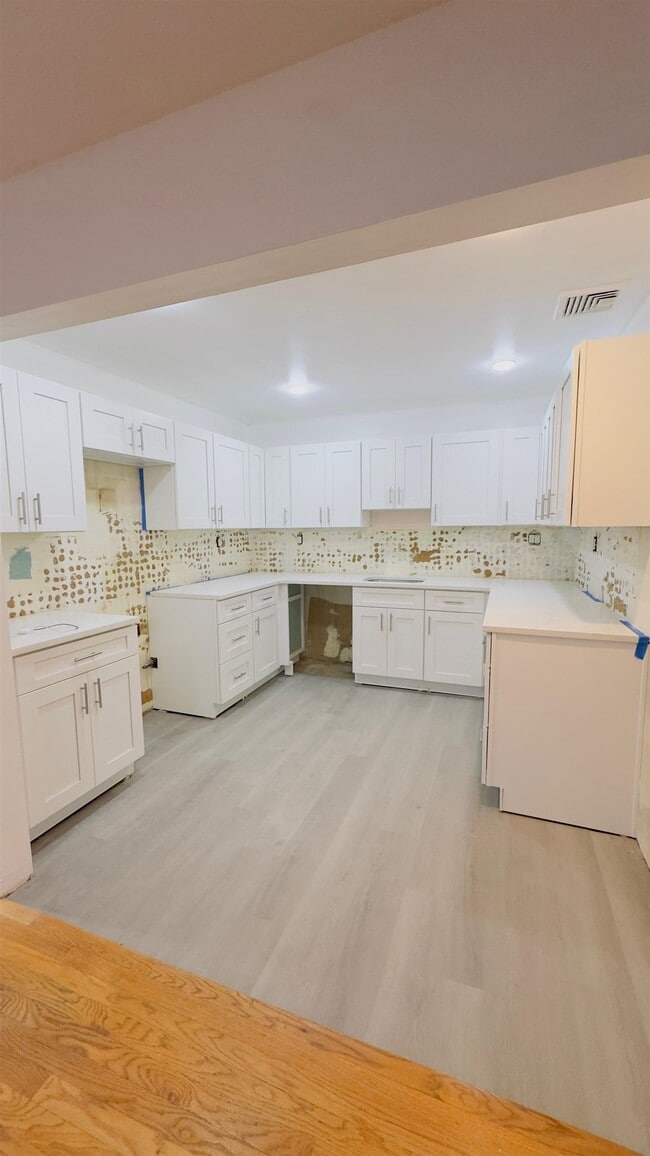 Photo - 1516 John F. Kennedy Blvd Unit 2nd Floor