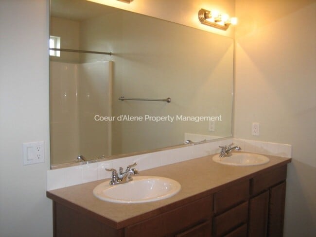 Photo - 3 bed, 2.5 bath house