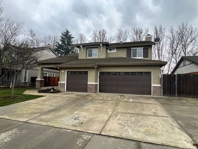 Photo - COMING SOON! AVAILABLE 02/01/2026! IMMACULATE BRENTWOOD GARIN RANCH 4-BEDROOM RENTAL!