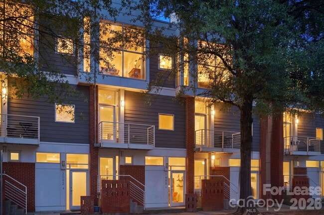 Photo - 2088 Euclid Ave