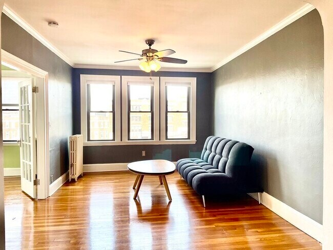 Building Photo - 1662 Commonwealth Ave Unit 41 Rental
