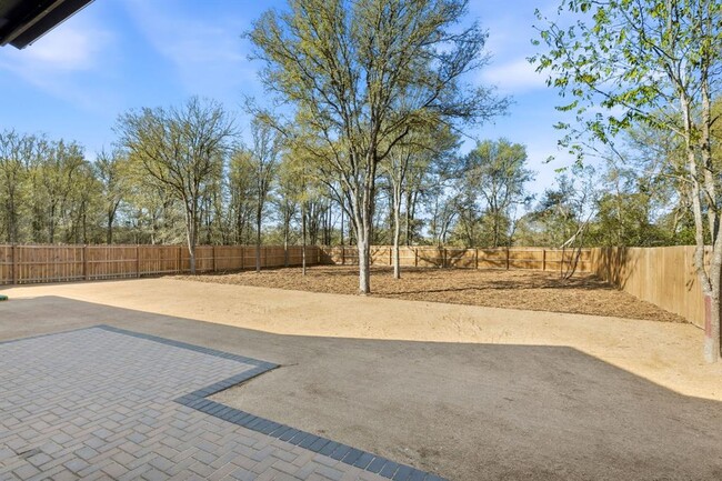 Building Photo - 200 Waikakaaua Dr