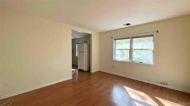 Photo - 64 Pine Hollow Rd Unit 1