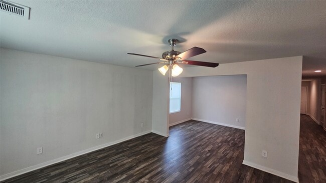 Photo - 14210 Green Wing Cir