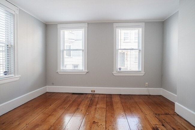 Photo - 87 School St Unit 1