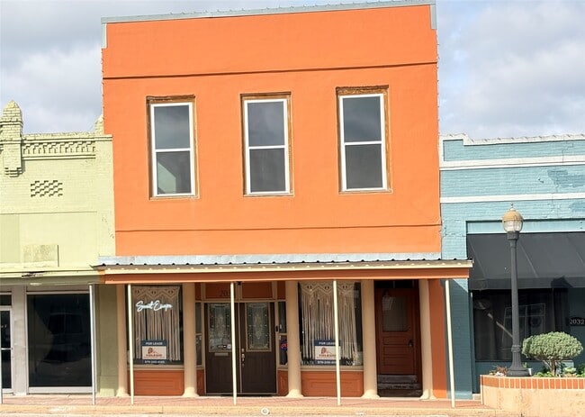 Photo - 2036 Avenue F