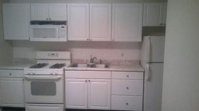 Photo - 1508 Woods Ave Unit .