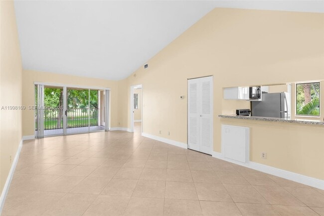 Photo - 1139 Coral Club Dr Unit 1139