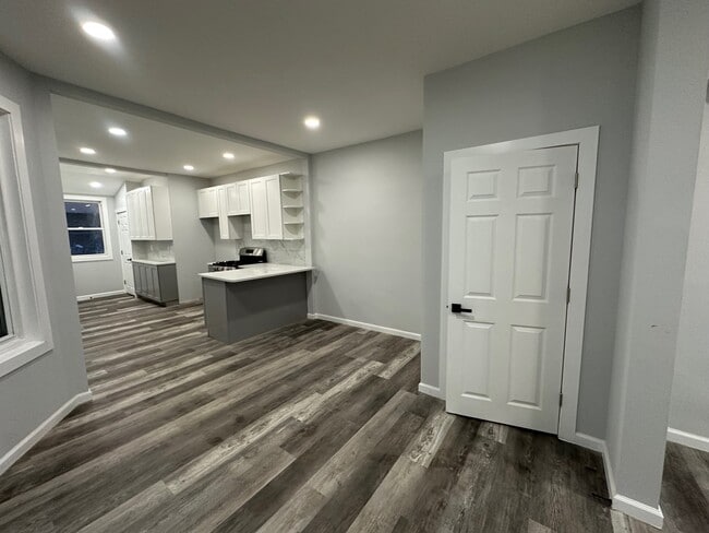 Photo - 1141 Herbert Ct