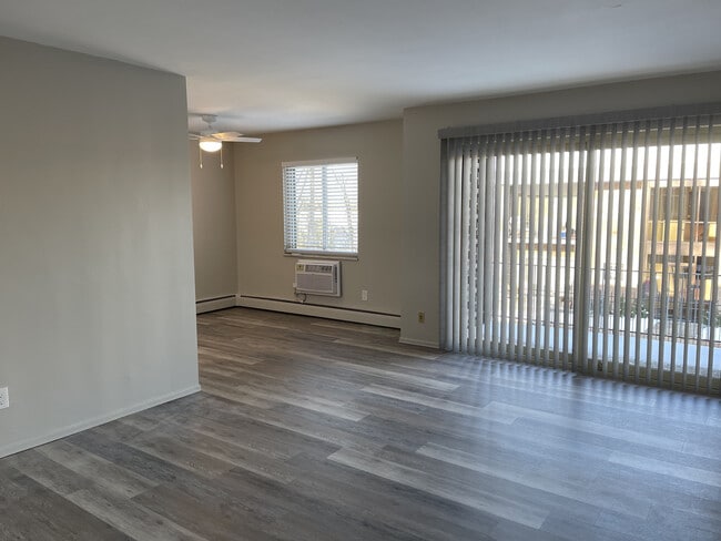 Photo - Fountain Villa Apartments