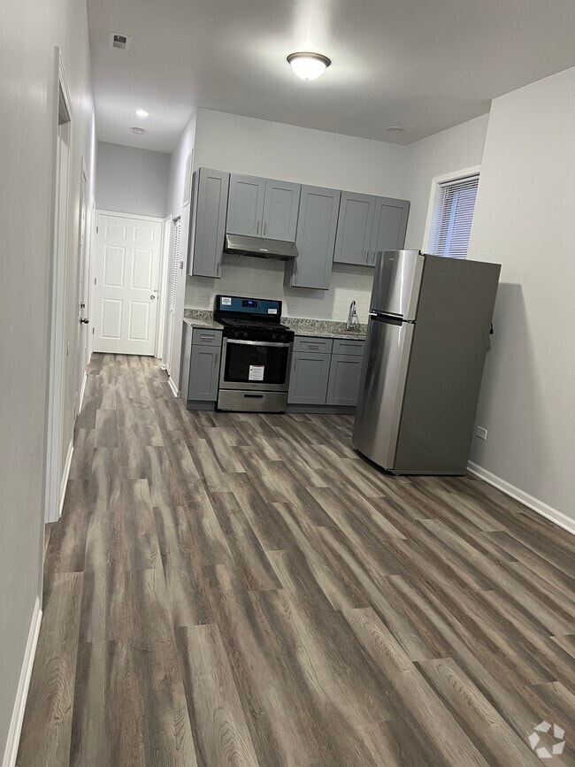 Building Photo - 240 W 24th St Unit 2F Rental