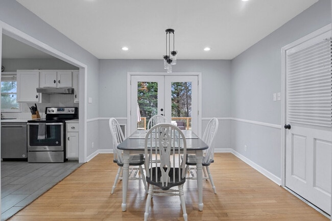 Photo - 218 Brandon Rd Unit ID1312617P