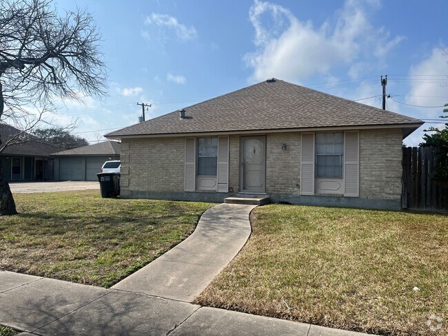 Building Photo - Front Duplex in Central City Rental