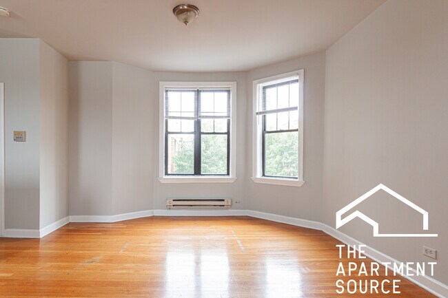 Photo - 723 W Barry Ave Unit A3