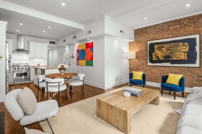 Photo - 49 W 16th St Unit ID1289702P