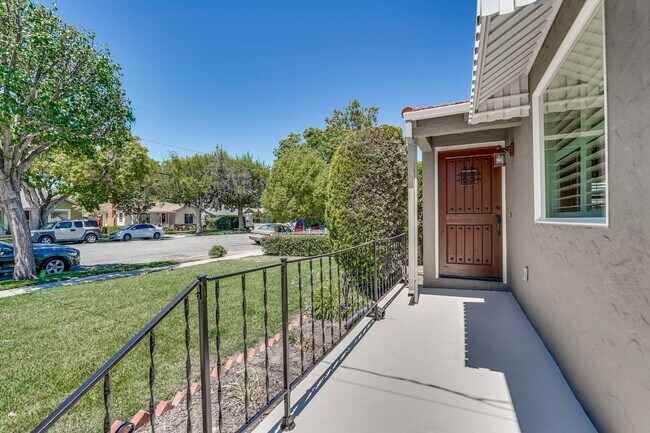 Photo - 1940's Quaint 2 Bedroom Single Story Home off of Hedding Street with Modern Amenities & Great Bac...