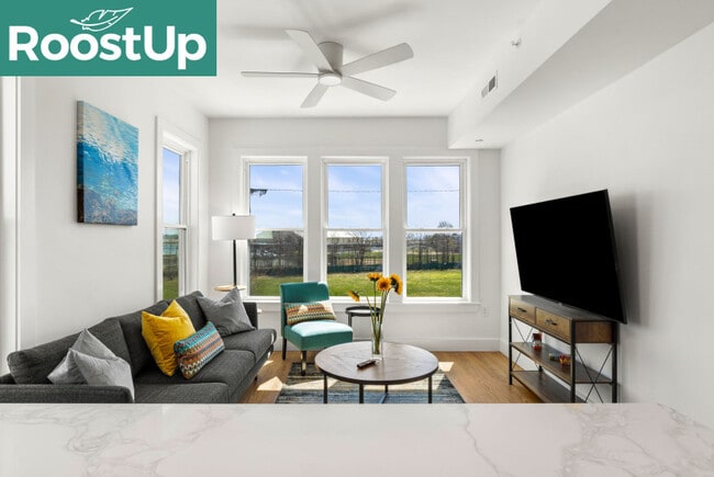 Furnished Private Bedroom with Private Bath in East Boston!