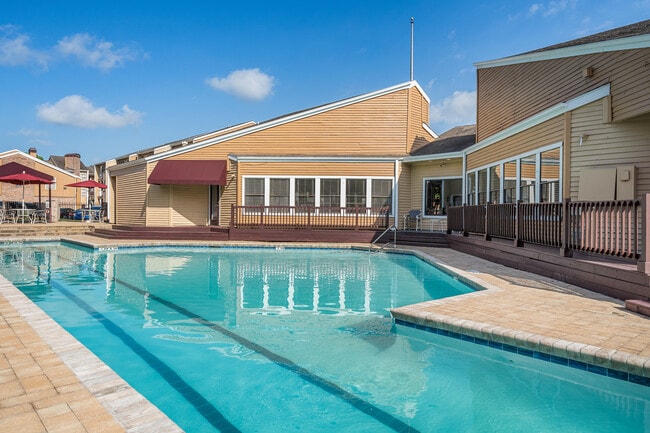 San Marino Apartments