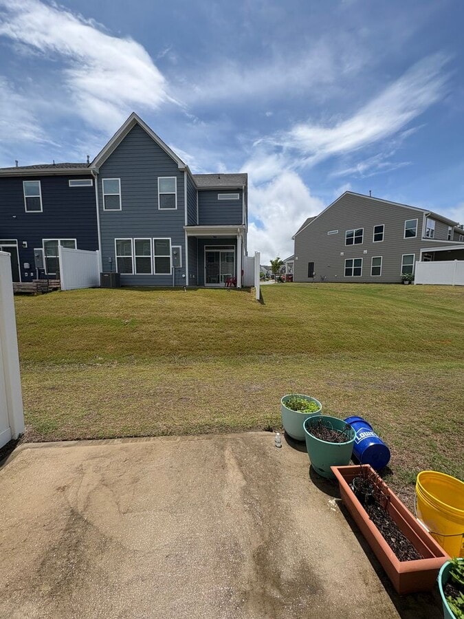 Photo - 3BR/2.5BA Townhome in Harrisburg Village