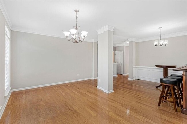 Photo - 132 Wetherbrooke Ln
