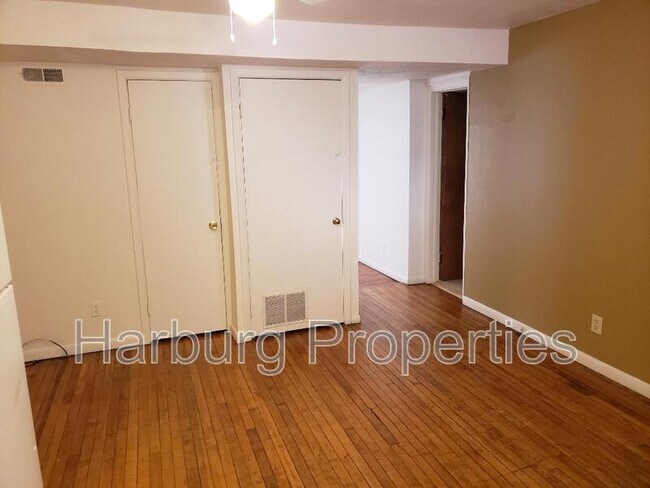 Photo - 856 Garfield Ave