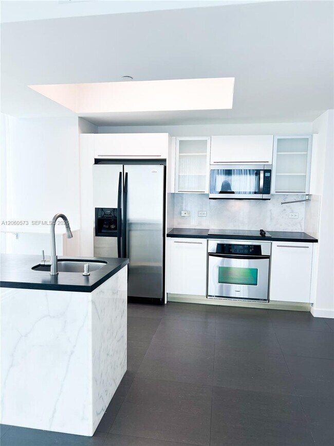 Photo - 888 Biscayne Blvd Unidad 3701