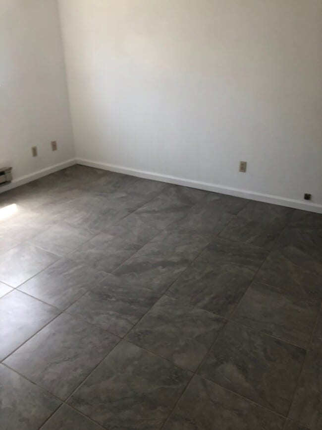 Photo - 3 bed 2 bath