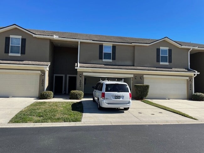 Building Photo - Beautiful 2 bedroom 2.5 bath Fleming Island Condo