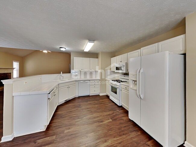 Photo - 3930 Pheasant Run Trce